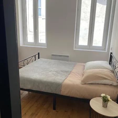 Logement Tout Equipe Layrac Extérieur photo